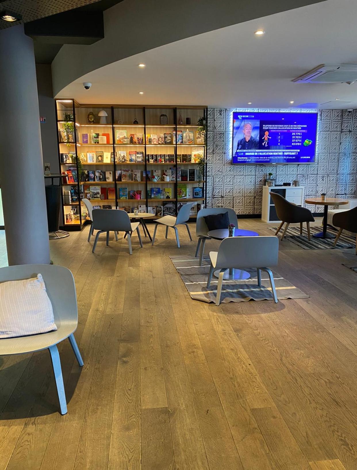 勒布朗-梅尼尔基里亚德酒店 外观 照片